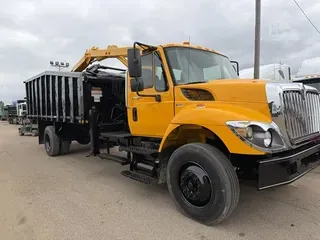 2010 INTERNATIONAL WORKSTAR 7300