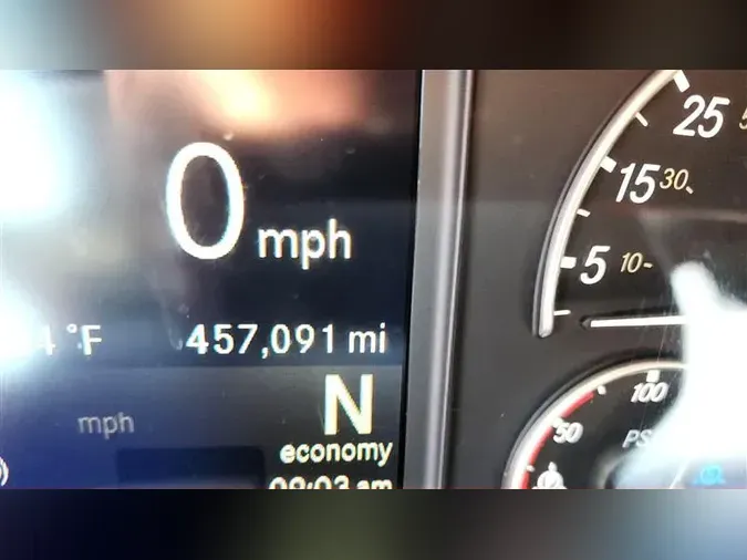 2022 FREIGHTLINER CA126