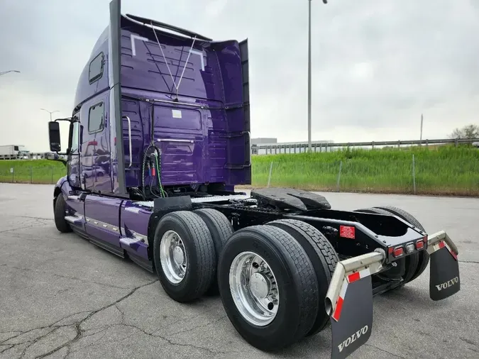 2024 VOLVO VNL64T860536068ec0896675ea7c5f54df462acb4
