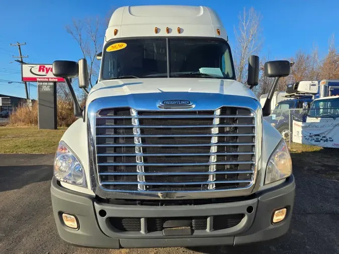 2020 FREIGHTLINER/MERCEDES CASCADIA 125
