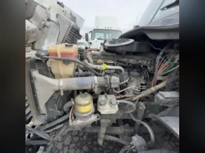 2018 FREIGHTLINER/MERCEDES CASCADIA 125