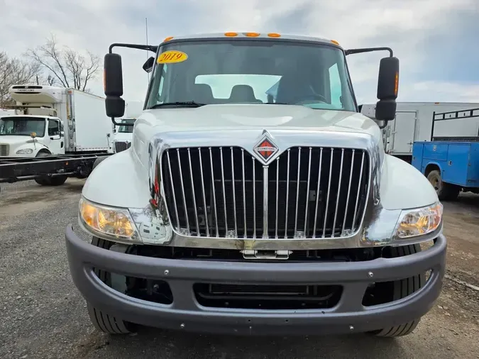 2019 NAVISTAR INTERNATIONAL 4300