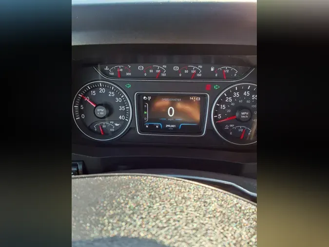 2020 NAVISTAR INTERNATIONAL MV607 (4X2)