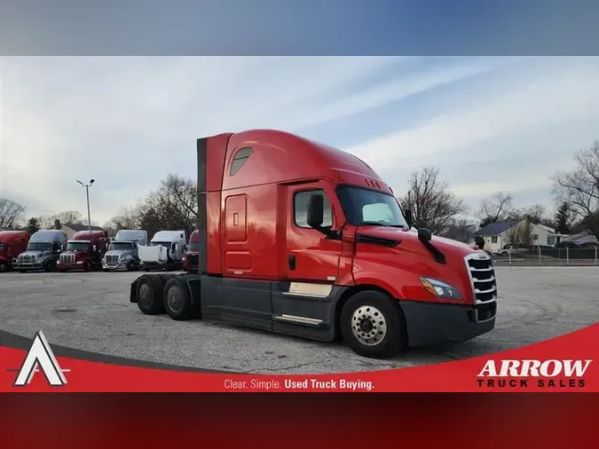 2021 FREIGHTLINER CA126