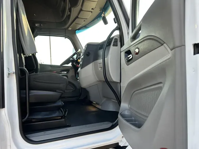 2021 Peterbilt 579