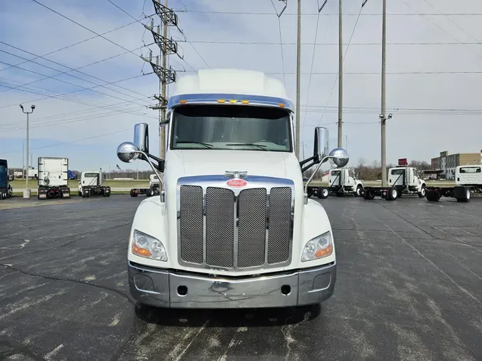 2022 Peterbilt 579