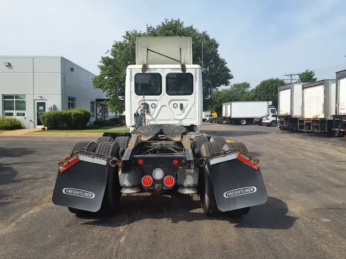 2019 FREIGHTLINER CASCADIA 125
