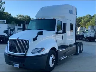 2018 International LT