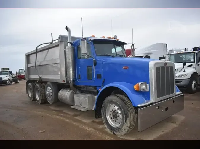 2011 PETERBILT 367