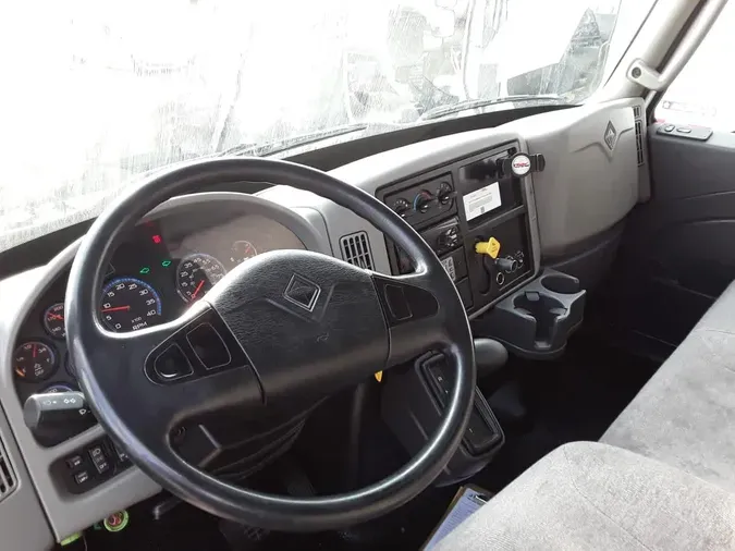 2019 NAVISTAR INTERNATIONAL 4300
