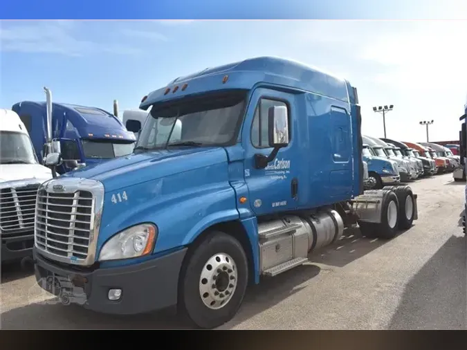 2017 FREIGHTLINER CASCADIA 125537c9b86077aef235c17a45fff33a033