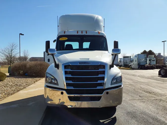 2019 FREIGHTLINER/MERCEDES NEW CASCADIA PX12664