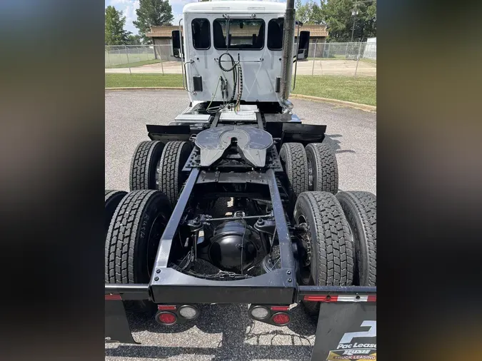 2021 Peterbilt 5795386455eaea8618548700a76a621a47a