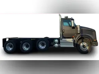 2022 International HX620