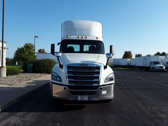 2019 FREIGHTLINER/MERCEDES NEW CASCADIA PX12664