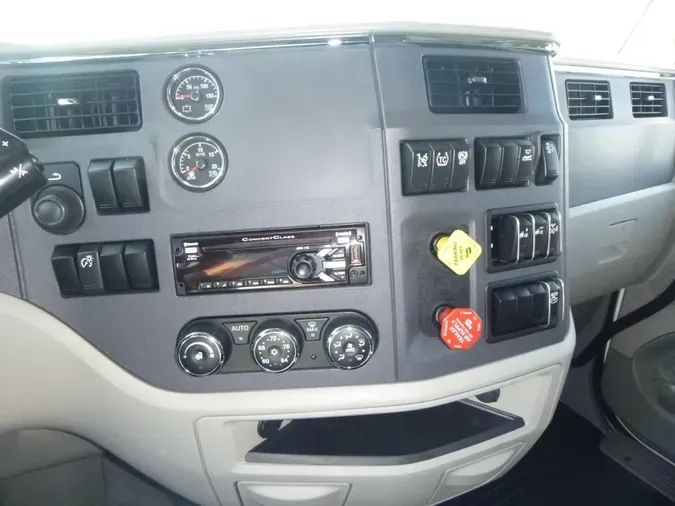 2021 Peterbilt 579