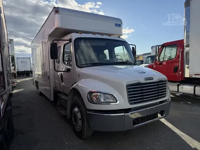 2011 FREIGHTLINER BUSINESS CLASS M2 106538c0d4bf57574412200aa8feef09386