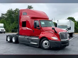 2023 INT LT625 6X4