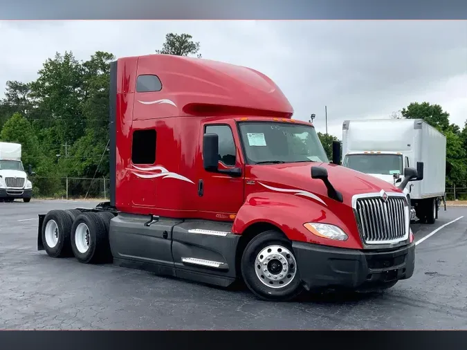 2023 INT LT625 6X45390b469019cd8261bc4cd2bd417c5b5