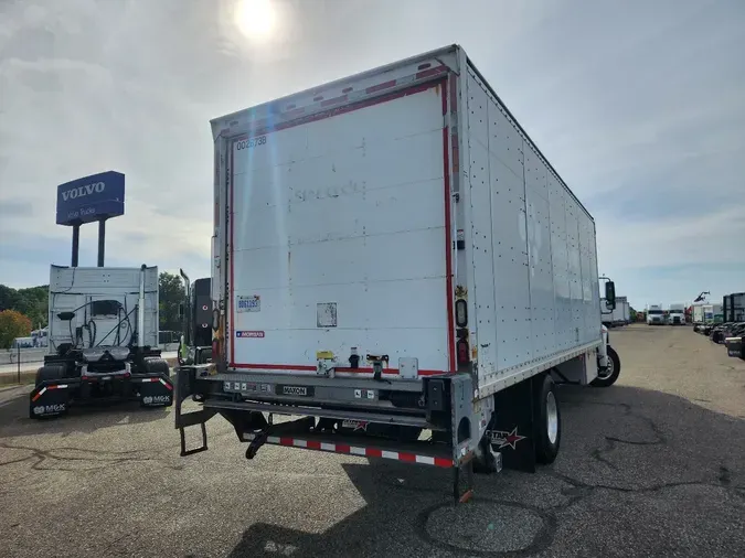 2018 INTERNATIONAL Durastar 4300