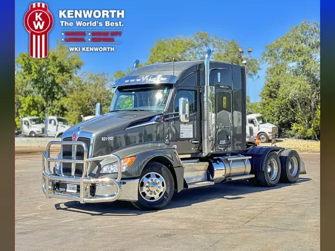 2024 KENWORTH T68053924715c2996a590c9a71b37eb80fd8