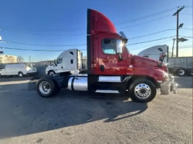 2019 FREIGHTLINER/MERCEDES CASCADIA 12553924ed88a8177631fc1761efd6011d4