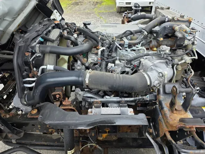 2019 ISUZU NPR
