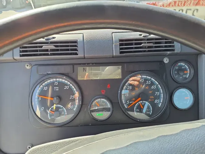 2020 FREIGHTLINER CASCADIA 125