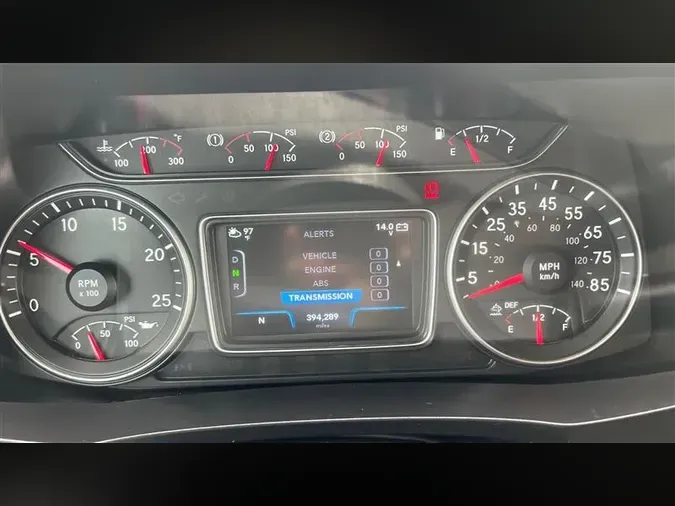 2022 INTERNATIONAL LT