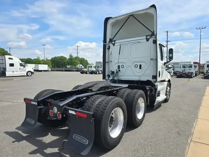 2022 FREIGHTLINER/MERCEDES NEW CASCADIA PX12664