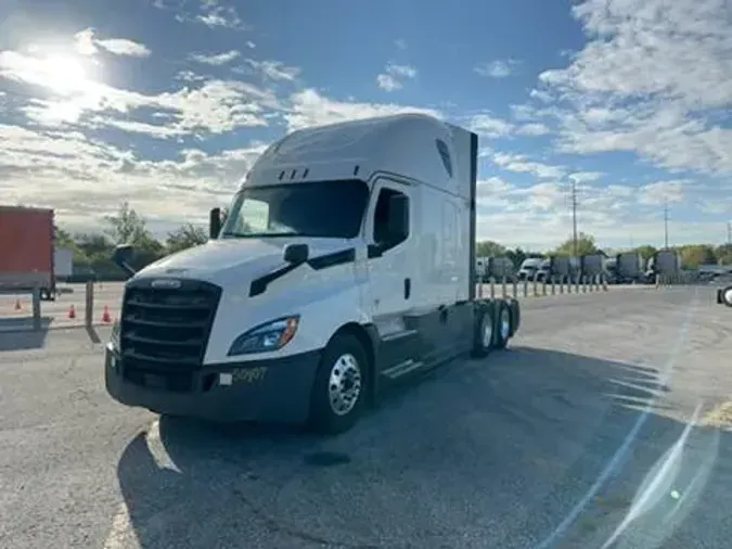 2020 Freightliner Cascadia