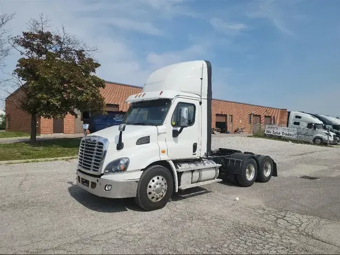 2017 FREIGHTLINER CASCADIA