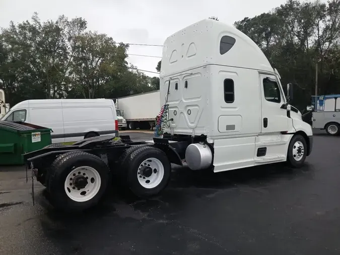 2022 FREIGHTLINER/MERCEDES NEW CASCADIA PX126645399b61a7ea76ab8deab260a0ab737f5