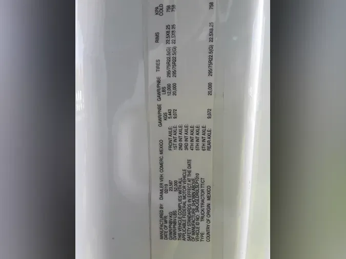 2020 FREIGHTLINER/MERCEDES CASCADIA 125