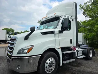2019 FREIGHTLINER NEW CASCADIA 126