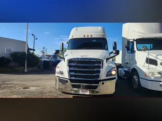 2019 Freightliner NEW CASCADIA PX12664