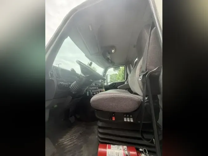 2021 International LT62553a08e1b71f975a7c9d2dc1243a987f7