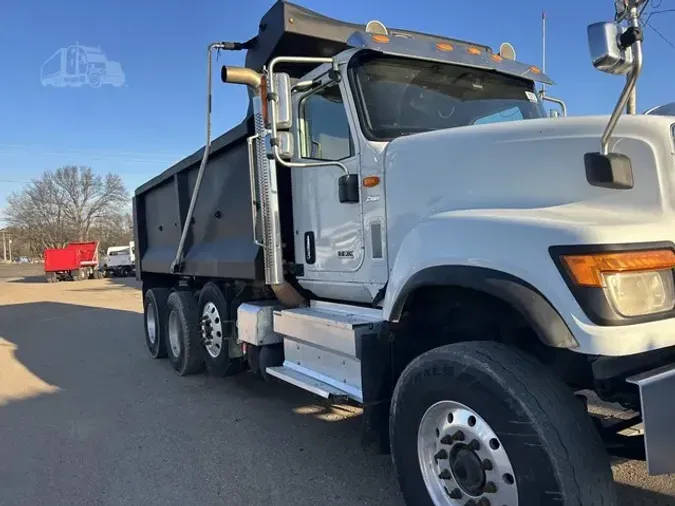 2019 INTERNATIONAL HX