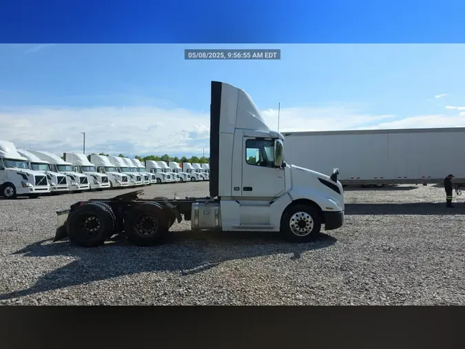 2018 Volvo VNL300