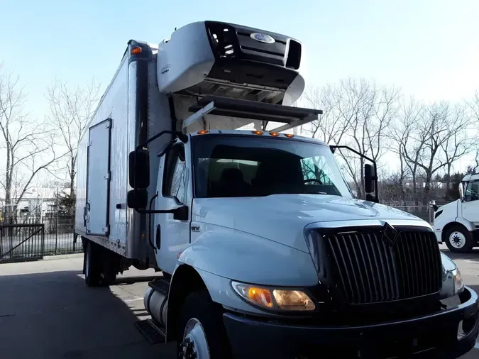 2020 NAVISTAR INTERNATIONAL MV607 (4X2)
