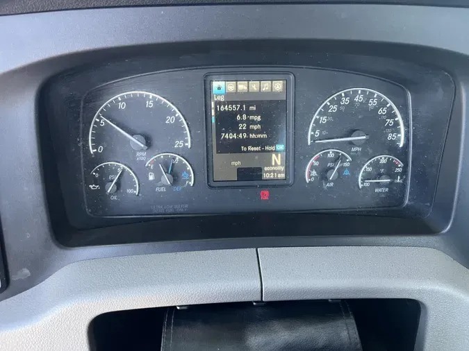 2020 Freightliner Cascadia53afcc483afc0db58ae185670ecd6ec4