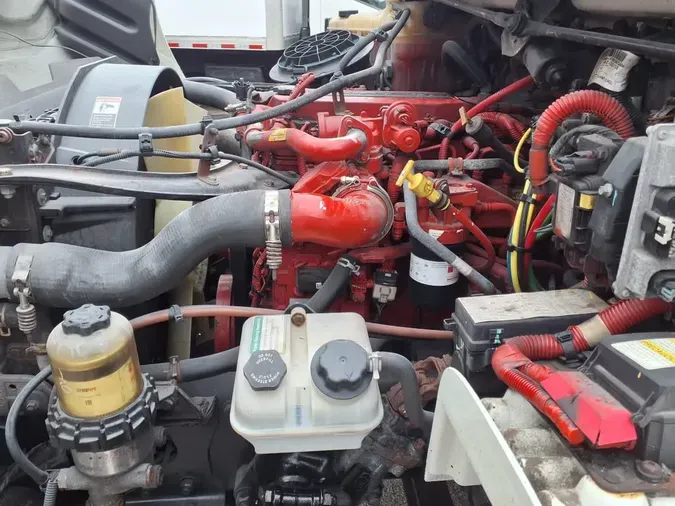 2019 FREIGHTLINER M2 106