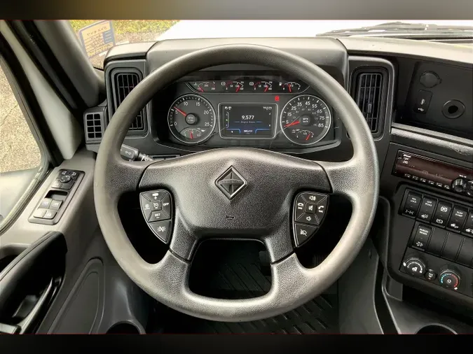2019 INT LT625 6x4