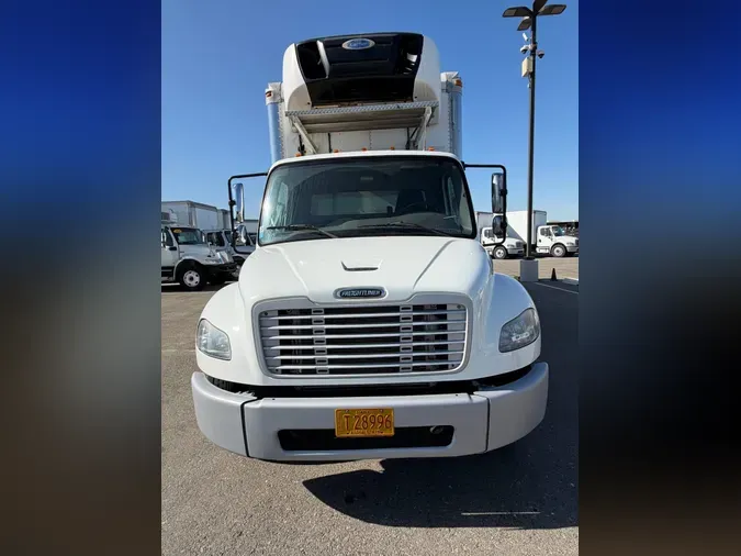 2016 FREIGHTLINER/MERCEDES M2 106