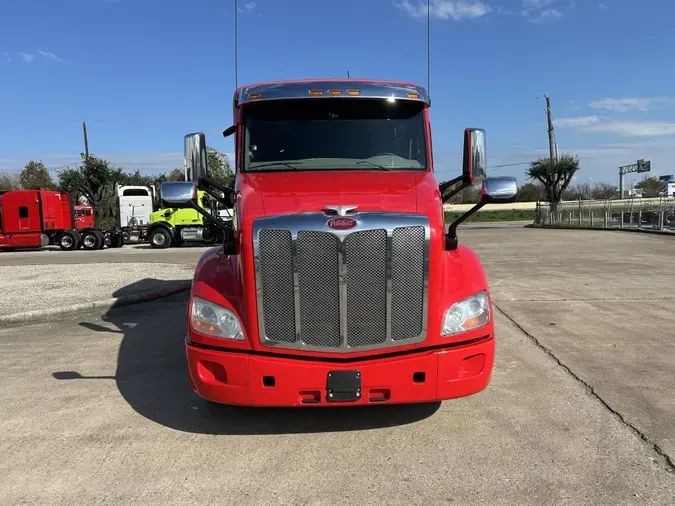 2021 Peterbilt 579