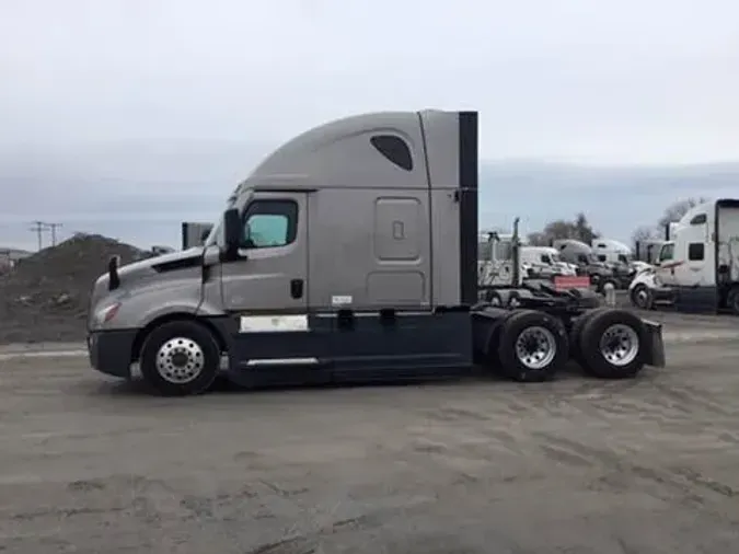 2023 Freightliner Cascadia