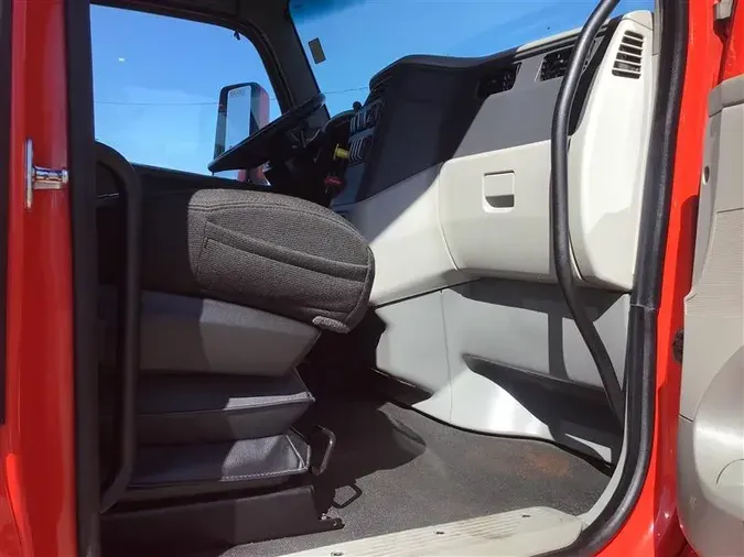 2020 PETERBILT 579