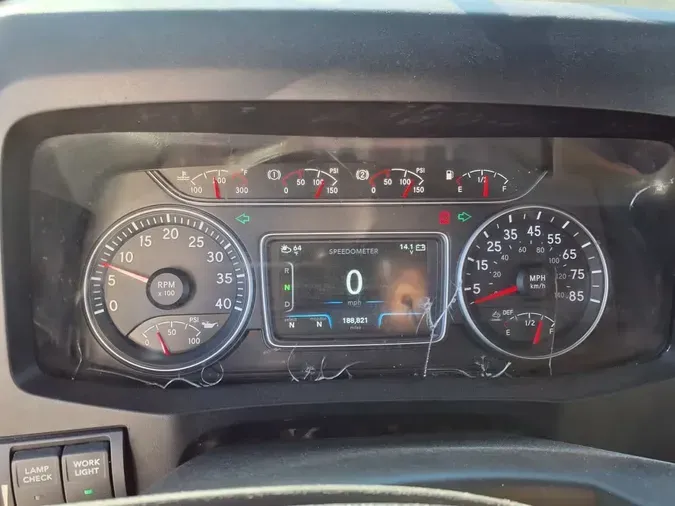 2019 NAVISTAR INTERNATIONAL MV607 (4X2)