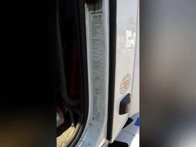 2018 Volvo VNL300