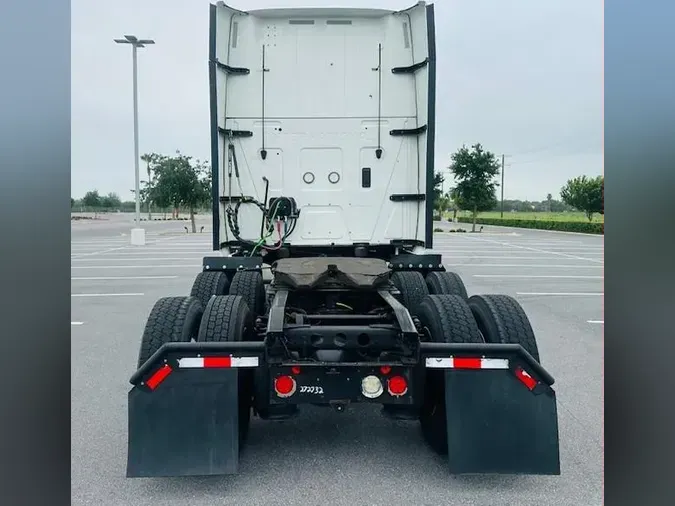 2019 International LT625